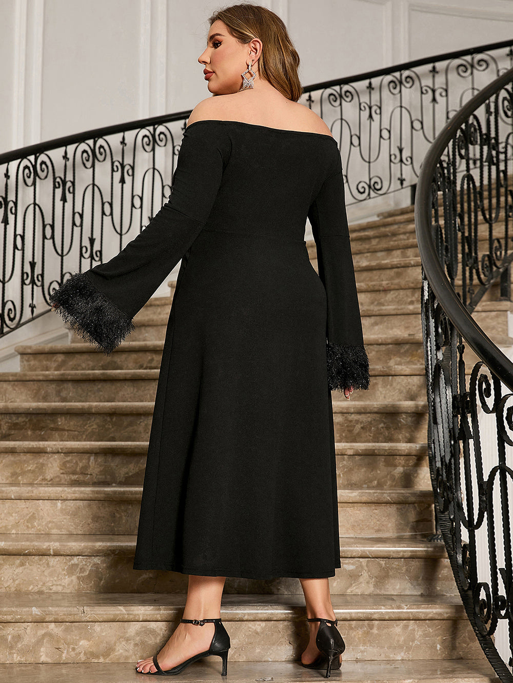 Black Boat Neck Long Sleeve Bodycon Dress