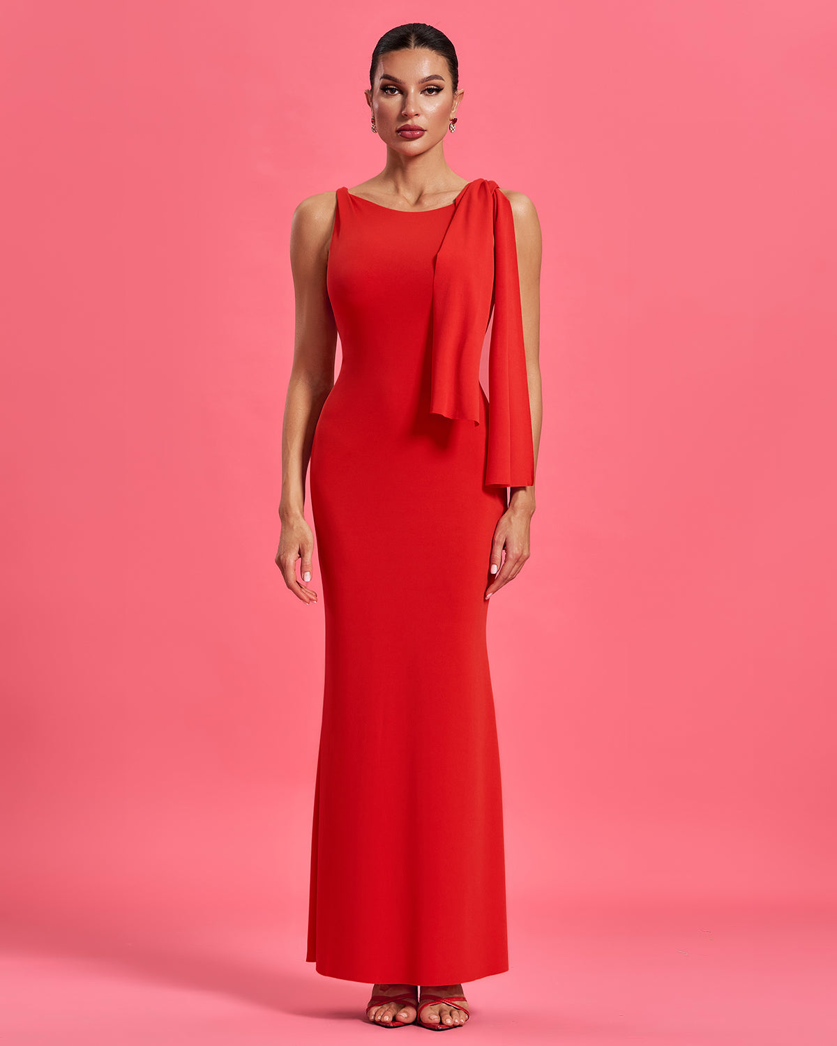 Simplicity Round Neck Maxi Dress